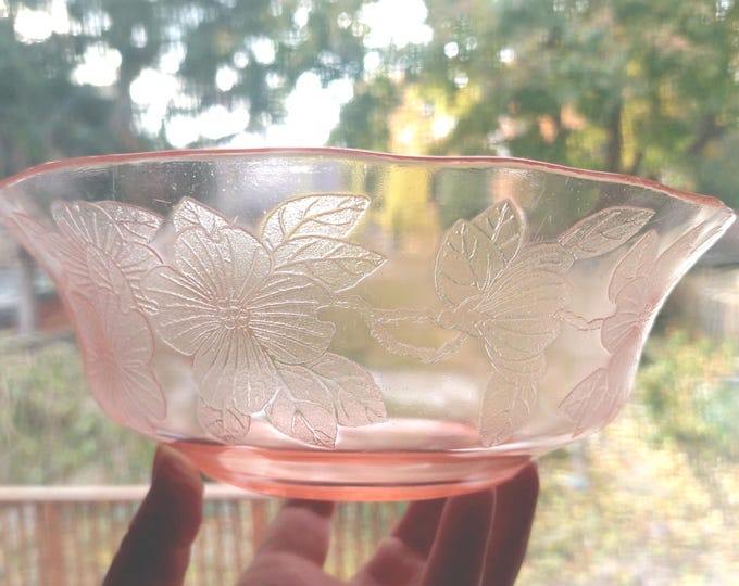 MacBeth-Evans Dogwood Pink Depression Glass Serving Bowl