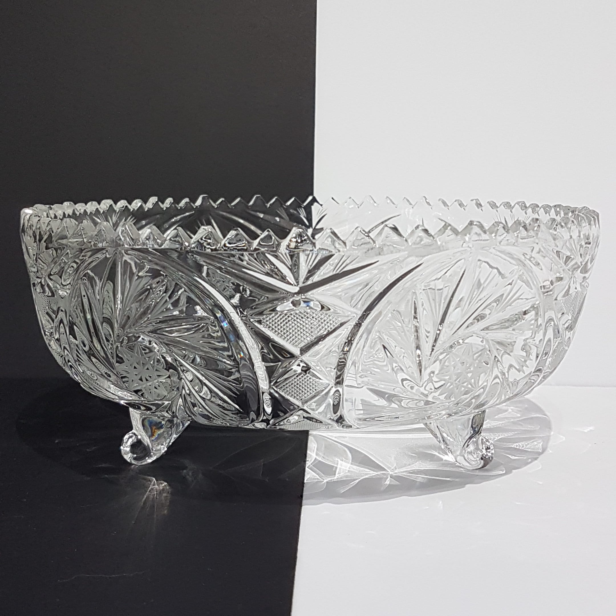 Large Pinwheel Crystal Footed Bowl, Fruit Bowl, Vintage Cut Crystal