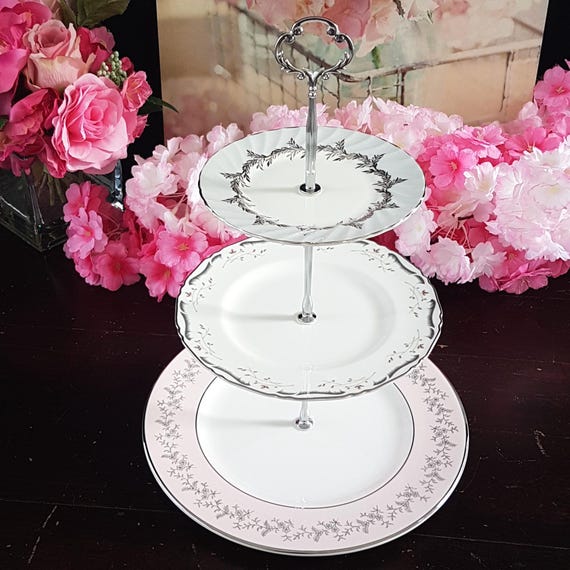 Wedding Gift 3-Tier Bone China Cake Stand Vintage English Serving Tray