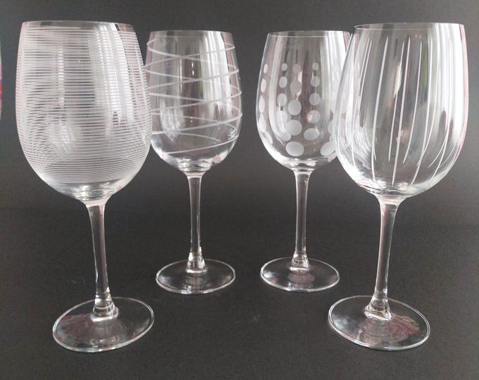 Mikasa Cheers Balloon Wine Glasses Set of 4 Arc France