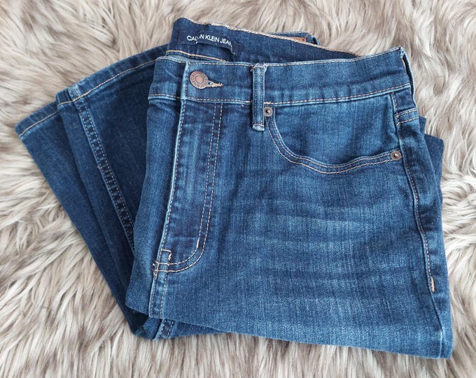 Calvin Klein High-Rise Skinny Jeans Size 12 Designer Denim