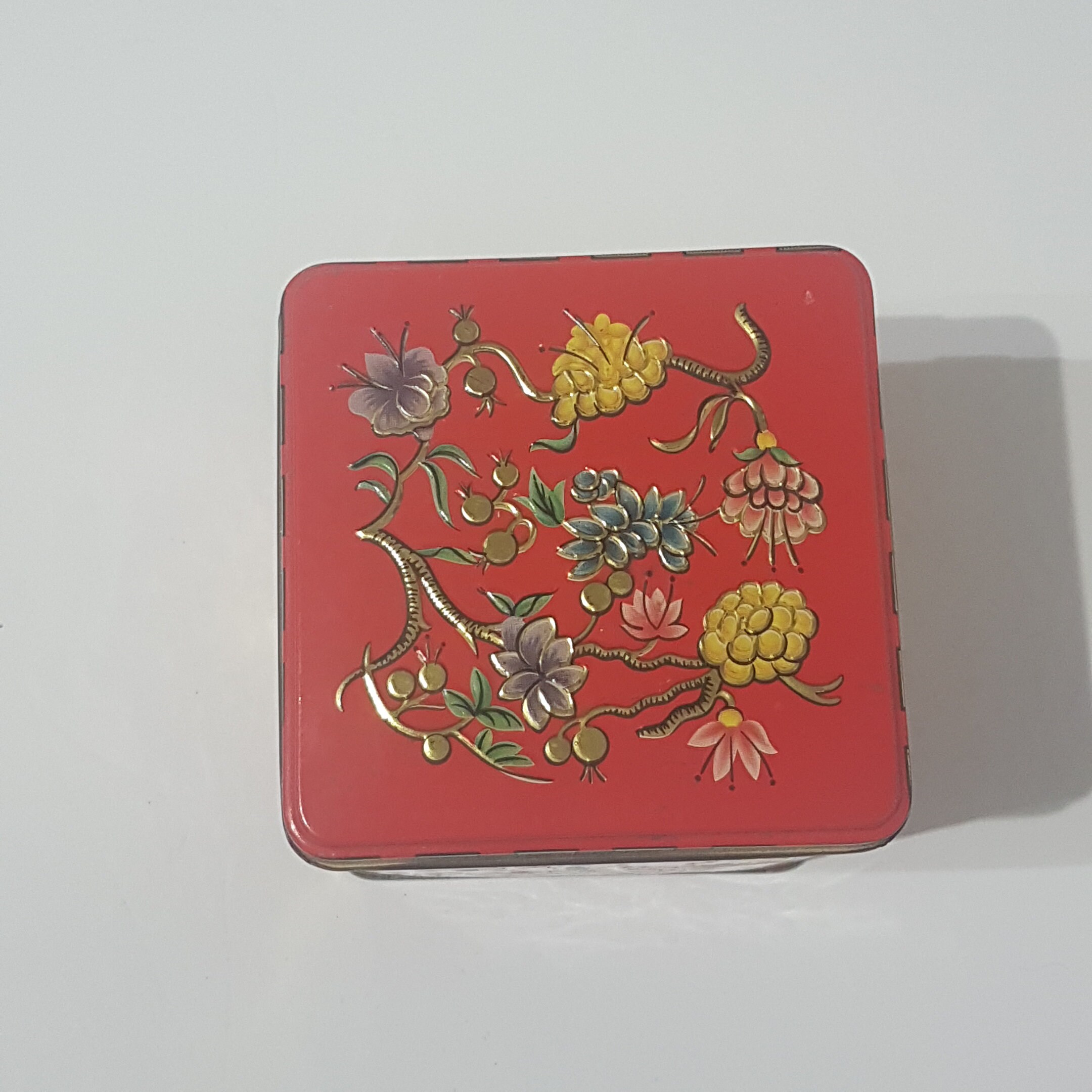 Vintage Red Grace Baret Ware Biscuit Tin Can, Asian Oriental, Red Small