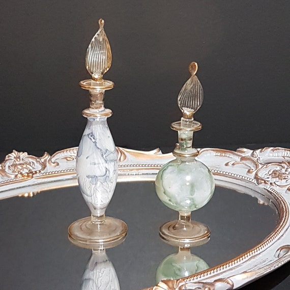 Vintage Marbled Glass Perfume Bottle Set: Gold Trim Vanity Decor