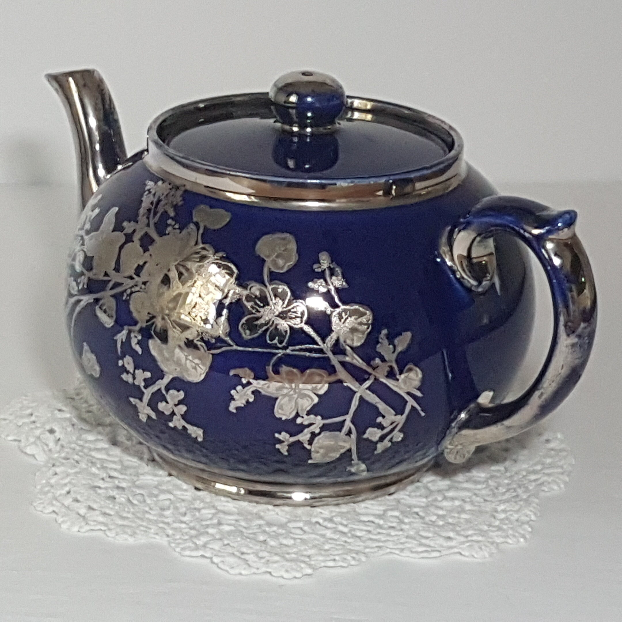 Gibson England Vintage Teapot, Full Size, VIOLET with Silver Lusterware Floral Sprays, Made in