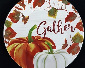 4pc Thanksgiving Pumpkin Dessert Plate Set with Orange White Pumpkins