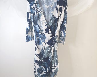 Atelier Navy & White Floral Faux Wrap Dress - 3/4 Sleeve Jersey Knit Midi Dress - Size Medium