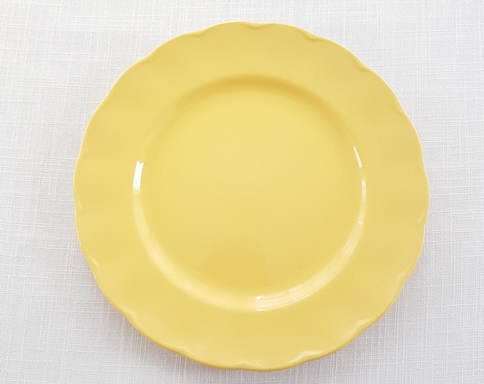 WH Grindley LABURNUM PETAL, Vintage Yellow Petal Ware, 8 inch Salad Plates, Set of 4, 1950s