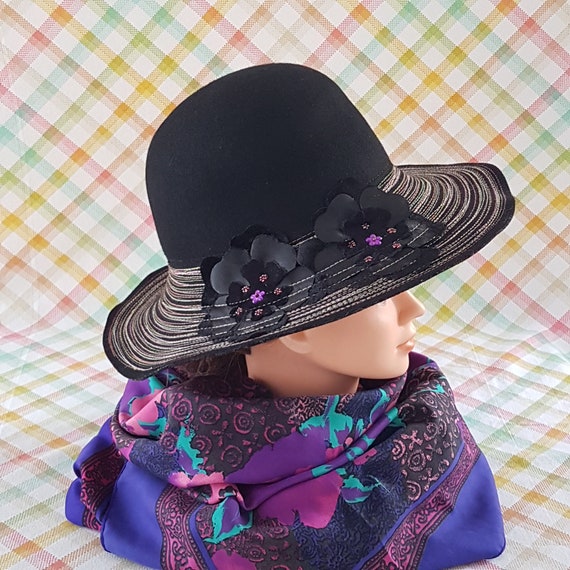 Vintage Liz Claiborne Wool Hat: Navy Blue Wide Brim with Floral Detail (21.5 inches)