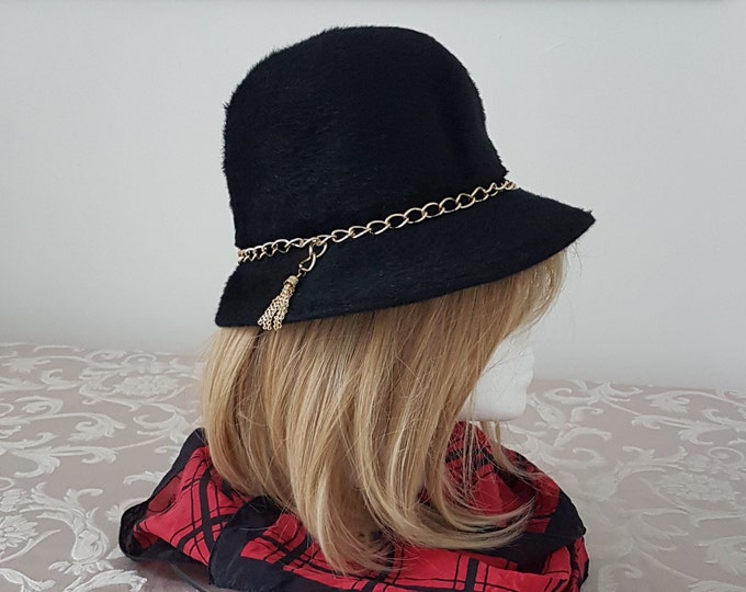 Black Beaver Fur Ladies Hat with Gold-tone Chain, Creations Lucille New York Paris, Winter Fur Hat