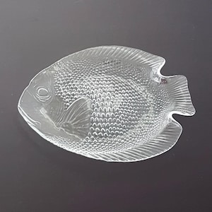 4pc Arcoroc France Fish-Shaped Clear Glass Plates Set - Nautical Beach Ocean Decor