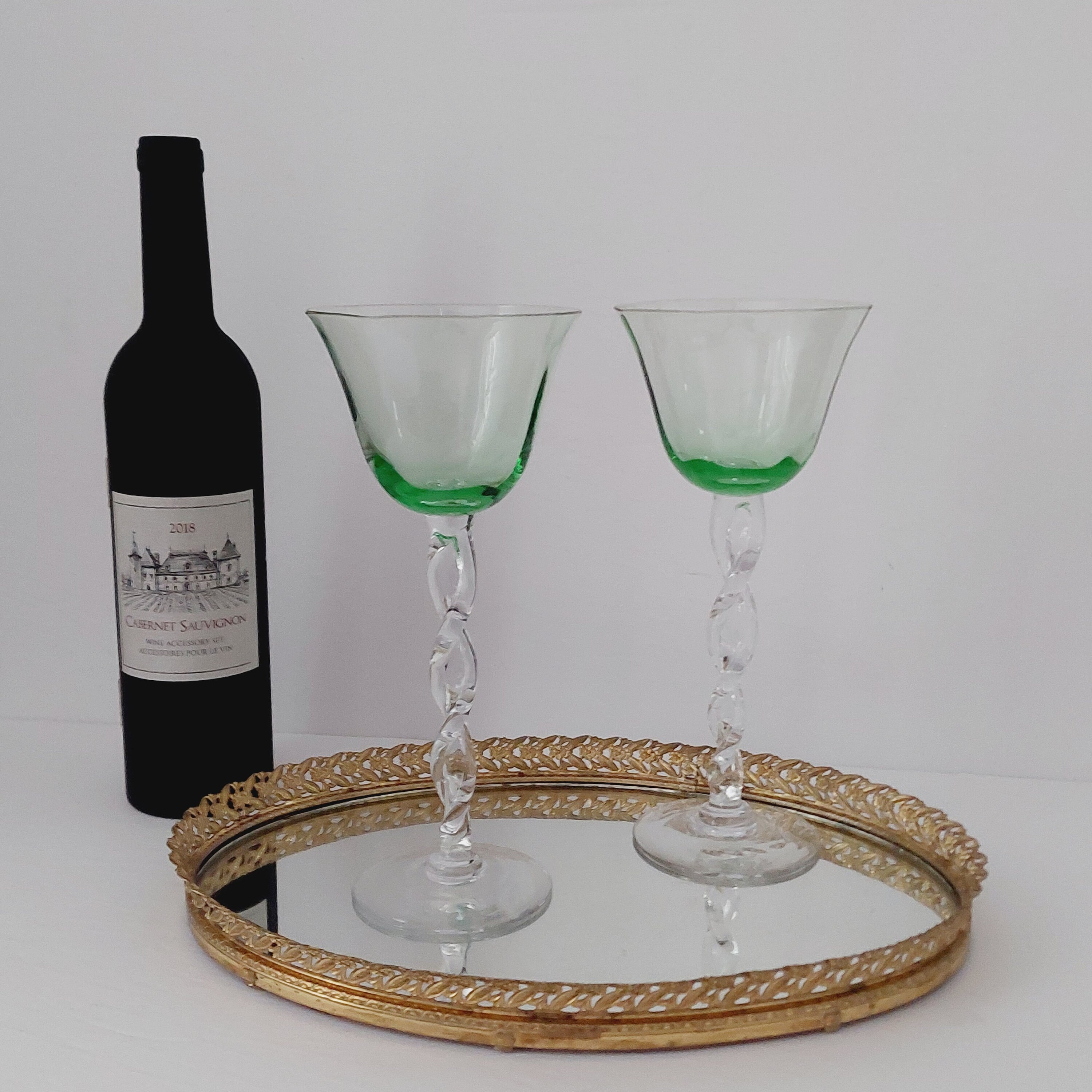 Handblown Green Stemless Wine Glasses, Set of 2 – Intertwined