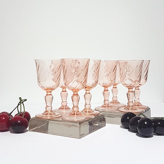 Arcoroc Rosaline Pink Swirl Liqueur Glasses Set of 4 – Vintage French 1980s Pink Stemware