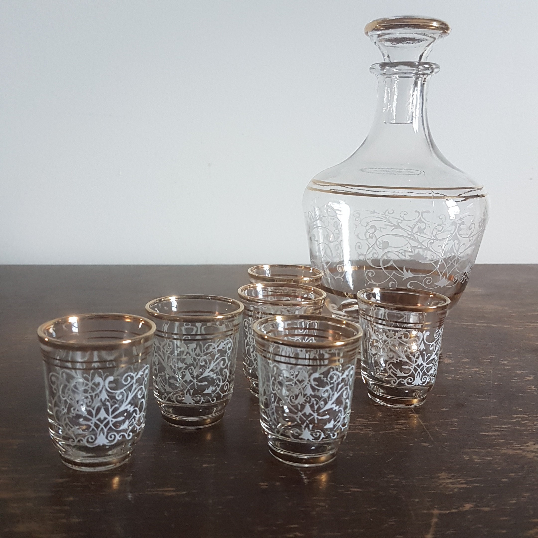 Vintage Decanter Set with 6 Matching Shot Glasses, Clear Glass, White