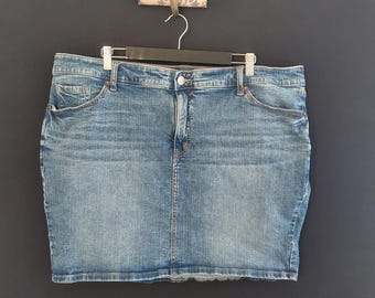 Vintage Denim Mini Skirt: Plus Size Retro Streetwear (Size 22)