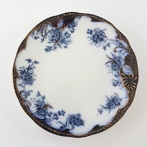 Grimwades Flanders Flow Blue Dinner Plate, Stoke Pottery England, 1900-1906 Antique Dinnerware