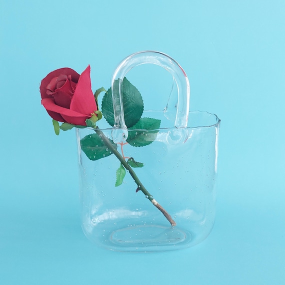 Clear Glass Purse Vase: Handbag Shaped Flower Bouquet Vessel – Art Glass Centerpiece