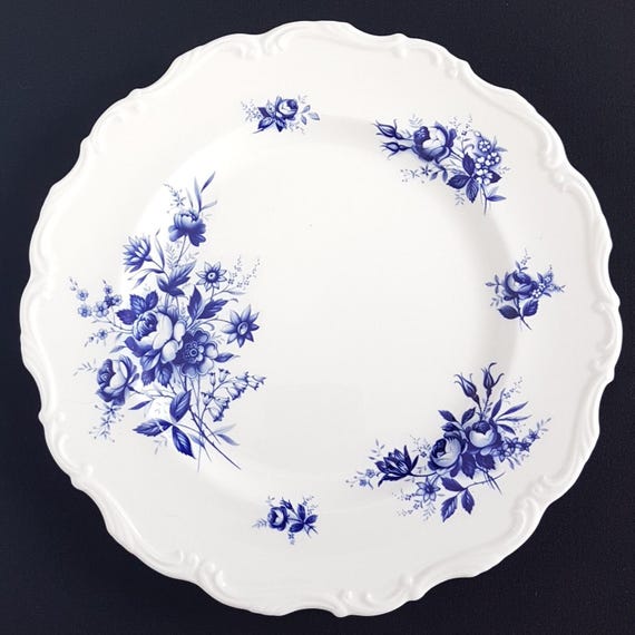 Royal Albert Connoisseur Flow Blue Dinner Plate Vintage English Bone China Made in England