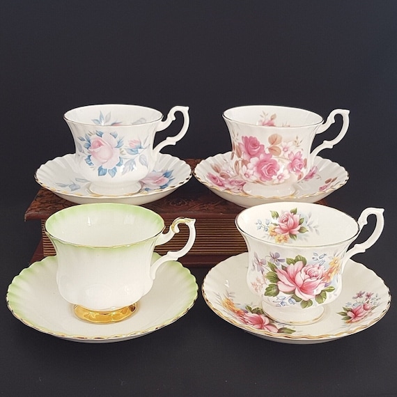 Vintage Royal Albert Bone China Tea Cup and Saucer - Made in England