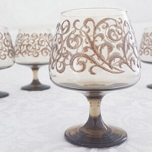 Vintage Libbey PRADO Tawny Brown Brandy Glasses, Raised Brown Scrolls