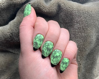 Halloween Green and Black Zombie Nails, Gel Acrylic Press-On Nails