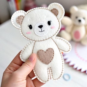 Osito de peluche blanco - Pequeño proyecto de costura, patrón de peluche