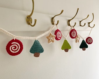 Candyland Christmas Garland - Xmas Decoration - Crochet Christmas Decor - Crocheted Garland - UK Terms - PDF Pattern