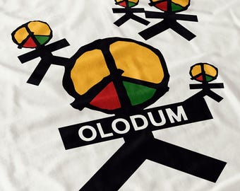 Chemise symbole de la paix Olodum - Ils se moquent de nous T-shirt clip