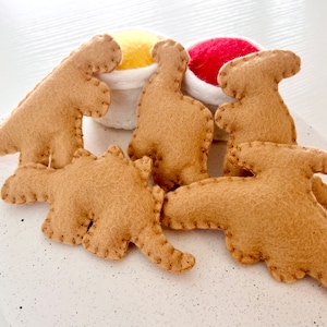 Felt Chicken Nugget Toys, Felt Food Set, Play Food, Play Kitchen, Play Bakery, Play Dinosaur Chicken Nuggets, Toy Ketchup and Mustard