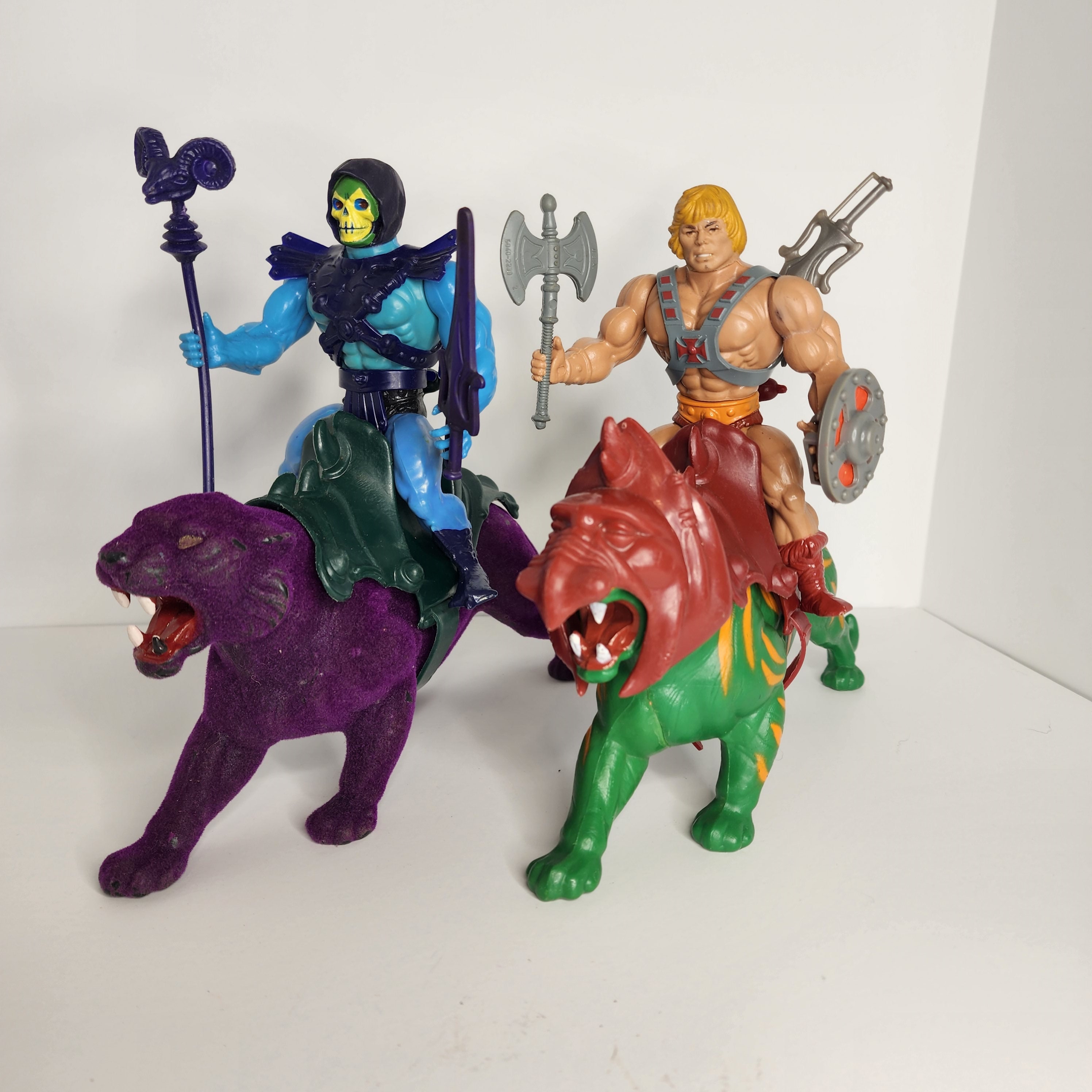 He-man, Battle Cat, Skeletor, Panthor COMPLETE VINTGAGE MOTU