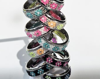 Pixel Flower Ring | Handmade Beaded Inlay Ring | Stainless Steel Ring | Custom Size | Floral Seed Bead Jewelry