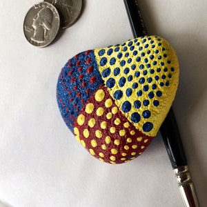 Red yellow and blue painted rock art. Playin&#39; with the Primaries By BleubirdRocks