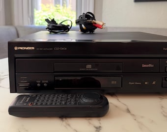 Vintage Pioneer CLD-D606 LaserDisc LD Player w/ Remote Cables TESTED