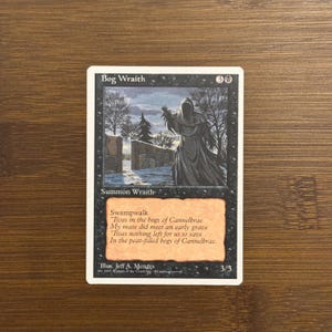 Error de fábrica Bog Wraith – Crónicas de Magic the Gathering de 1995 – Esquinas mal cortadas y descentrado