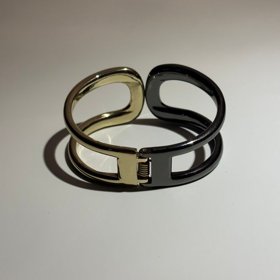 Women's Two-Toned U-Shaped Hinged Spring Cuff Sta… - image 2