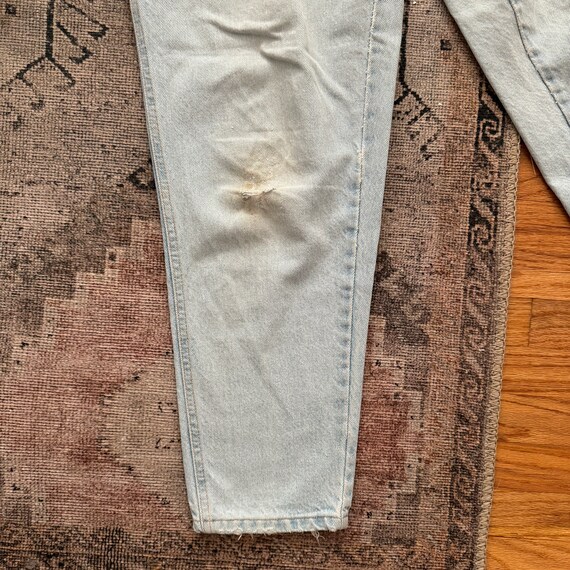 1990s Womens Light Wash Mom Jeans, Size 30" - image 5