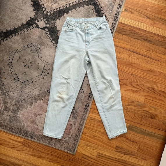 1990s Womens Light Wash Mom Jeans, Size 30" - image 1