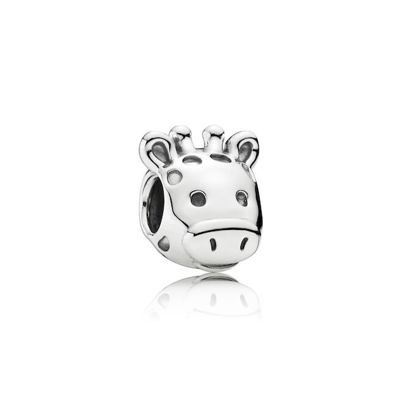 Pandora giraffe shop