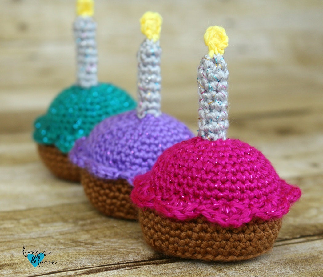 36 Crochet Birthday Gifts with Angels, Gnomes, Bouquets, and Keychains 7 Crochet Cupcake Amigurumi Pattern Birthday Cake