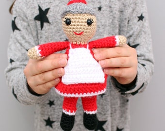 Mini Mrs. Claus Amigurumi | Crochet Mrs. Claus | Amigurumi Crochet Pattern | Holiday Crochet | Christmas Crochet Pattern