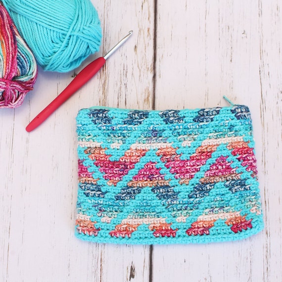 Chevron Stripes Crochet Pouch Pattern | Tapestry Zig Zag Bag (PDF Pattern)