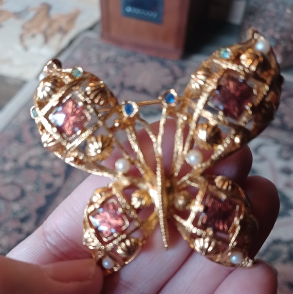 Avon butterfly deals brooch