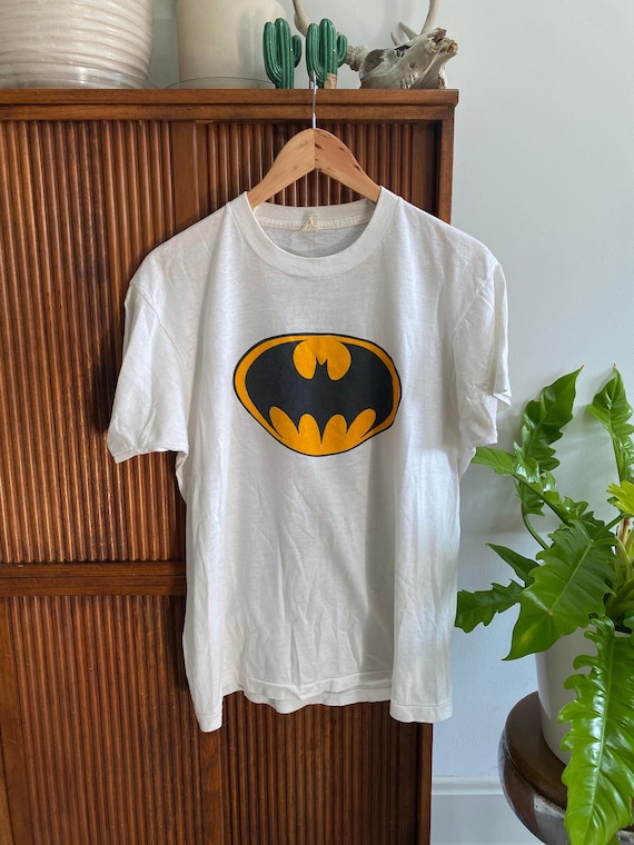 1980s Batman Superhero Comic Book Graphic Tee