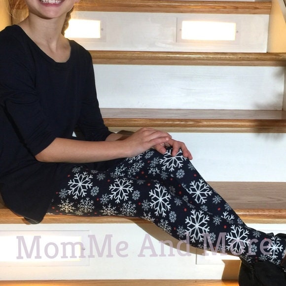 Black and top white christmas leggings