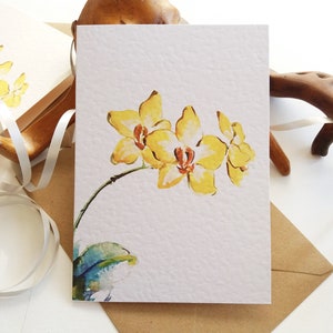 Juego de tarjetas. Tarjeta floral. Orquídeas amarillas. Tarjetas de felicitación y notas en blanco plegadas. Opciones de textura de tarjeta. Originalmente pintadas a mano.