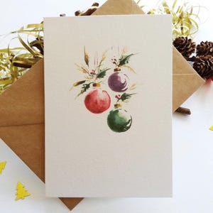 Weihnachtskarten. Set aus 6 Christbaumkugeln. Minimalistische Karten. Ursprünglich handgemalte Feiertags-Gruß-Karten
