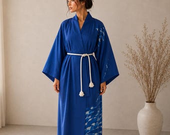 Japanese Vintage Kimono Robe in blue  with silk Obijime belt / High quality dressing gown / Lounge Wear /