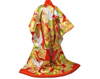 Japanese Wedding Kimono in red with white cranes / Wall Decoration /  Kimono Robe / Damen Kimono /