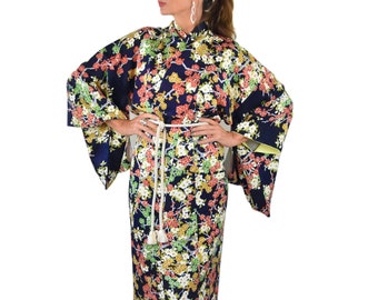 Japanese Vintage Kimono Robe Blue with Flower pattern and belt / cleaned  / dressing gown / Lounge Wear / including Silk Belt