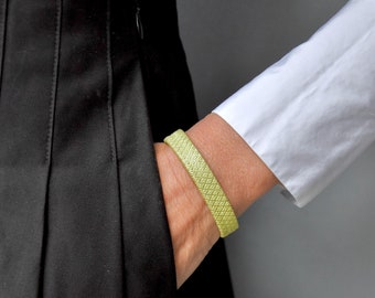 Green Bracelet "Haru" Spring,  Japanese Obijime Accessory, Wabi Sabi Silk Bangle, Friendship Bracelet, Saganishiki Japanese Handcraft