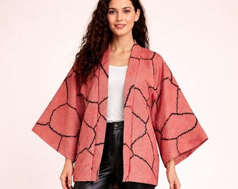 Japanese stylish Kimono Jacket in red made with Shibori Batik, Haori, Silk Kimono Jacket,  ships from Germany
